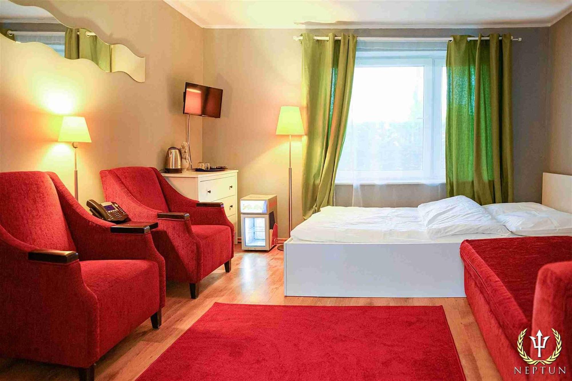 Hotel Neptun Jastrzebia Gora Exterior photo