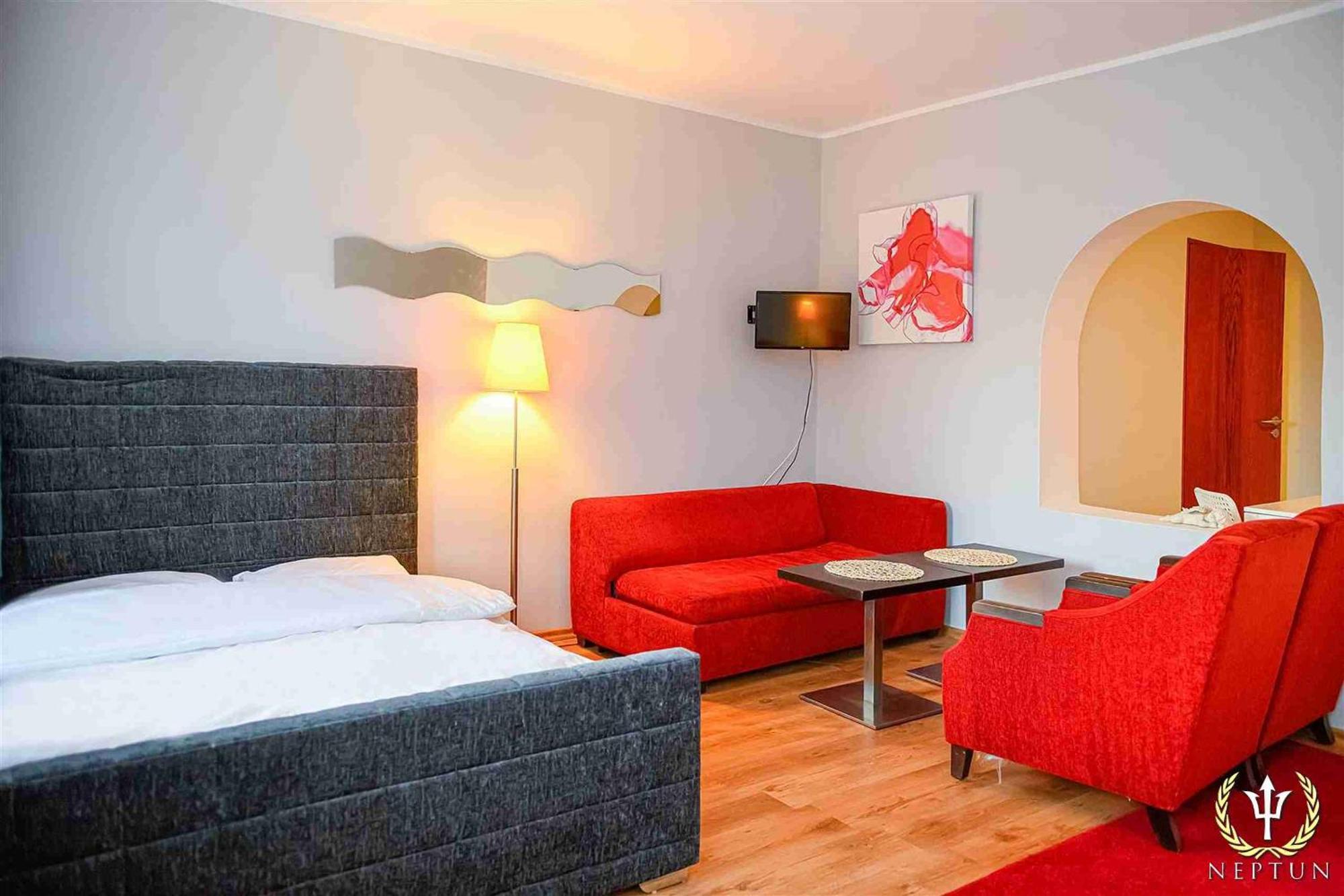 Hotel Neptun Jastrzebia Gora Exterior photo